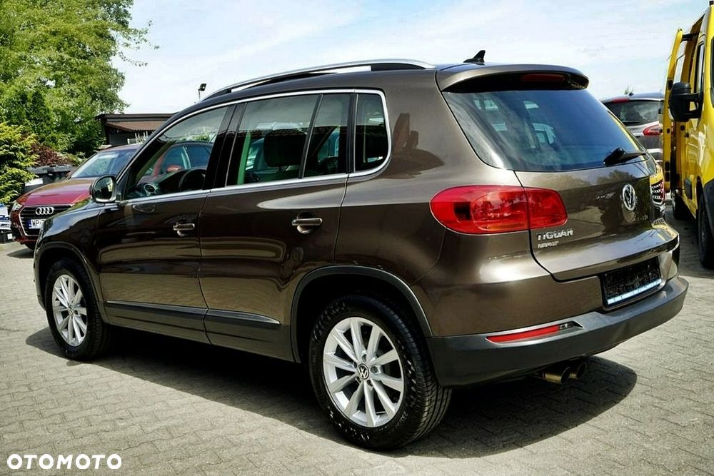 Volkswagen Tiguan 2.0 TDI DPF BlueMotion Technology Sport & Style - 3