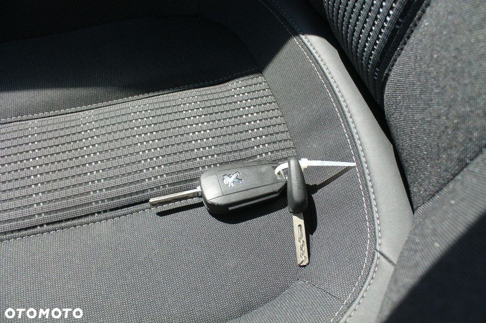 Peugeot 308 - 20