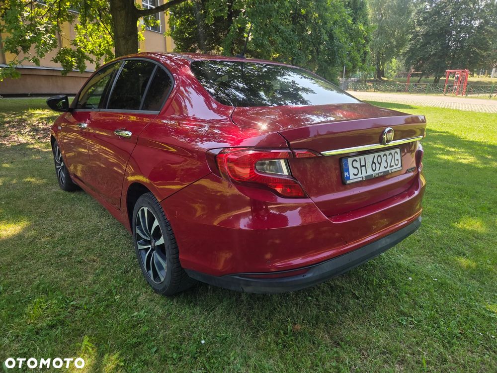 Fiat Tipo 1.4 16V Lounge EU6d - 4