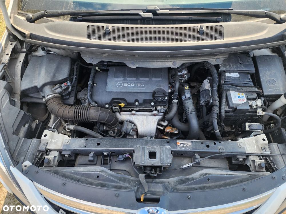 Opel Zafira Tourer 1.4 Turbo Style - 11