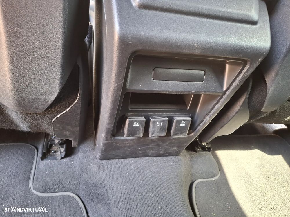 Land Rover Discovery Sport - 12