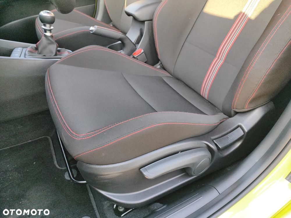 Hyundai i20 1.0 T-GDI Smart - 12