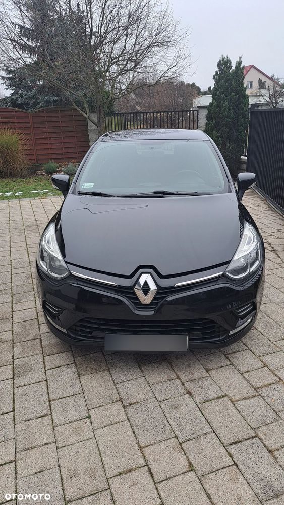 Renault Clio 1.2 16V 75 Life - 1