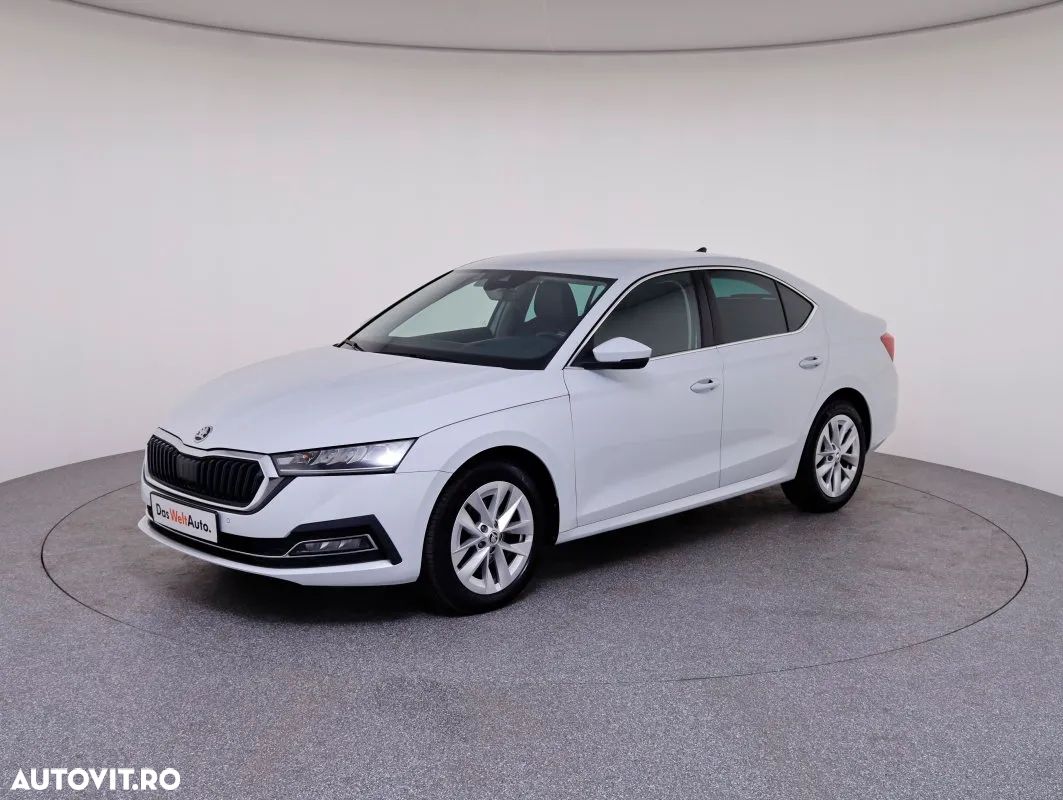 Skoda Octavia 2.0 TDI DSG Style - 1