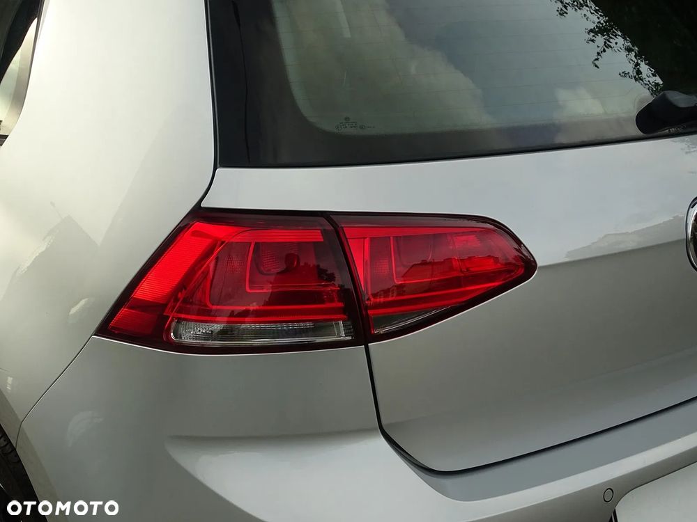 Volkswagen Golf 1.6 BlueTDI Comfortline - 23