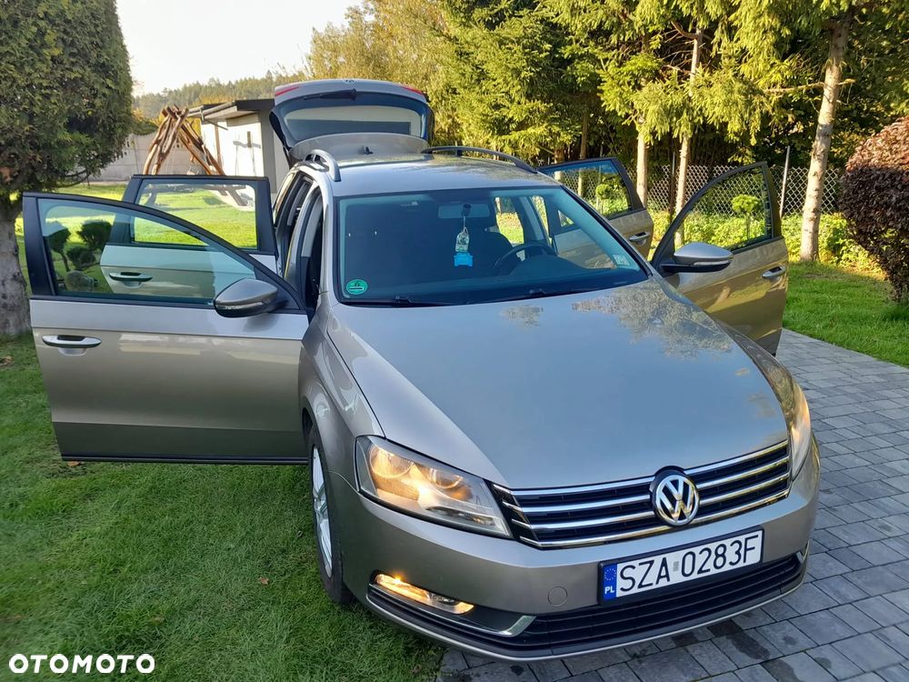 Volkswagen Passat - 2