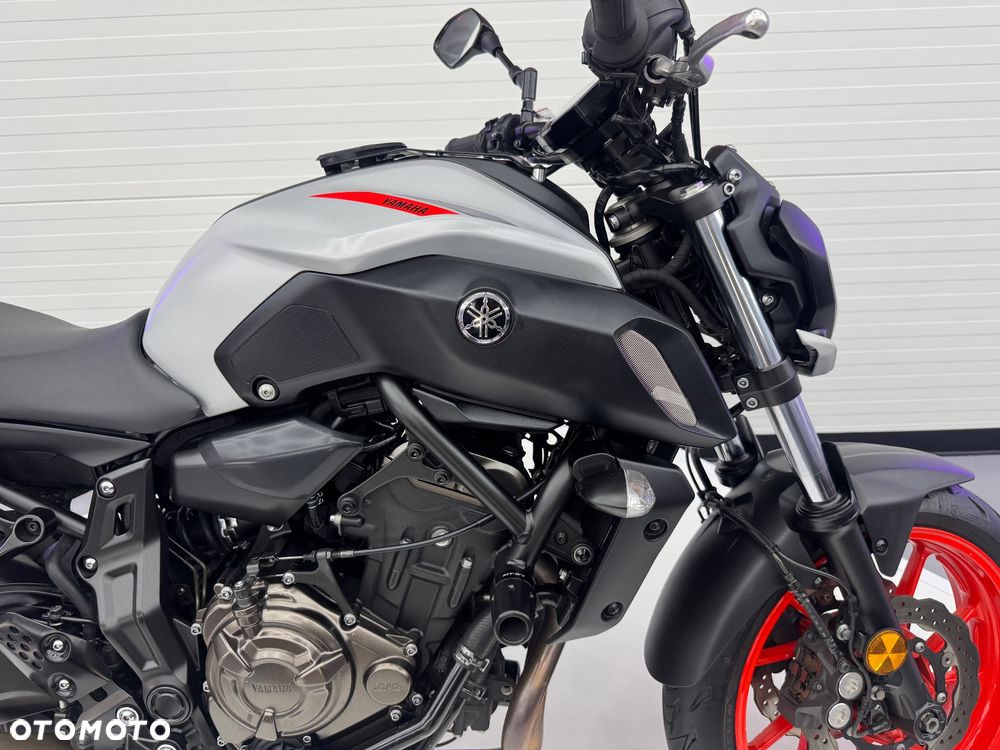 Yamaha MT - 11