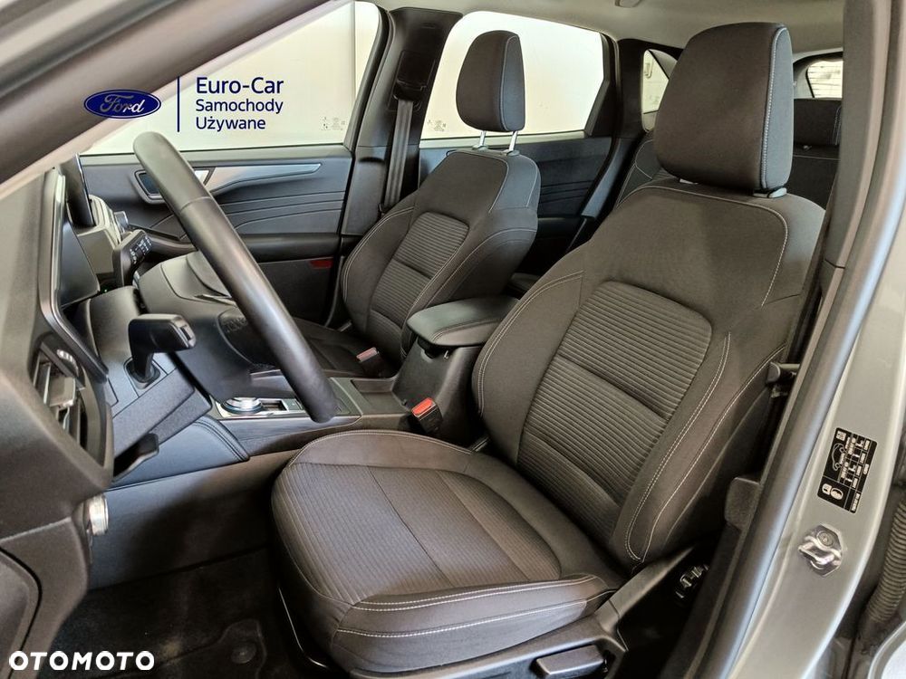 Ford Kuga - 13