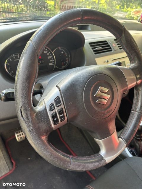 Suzuki Swift - 9