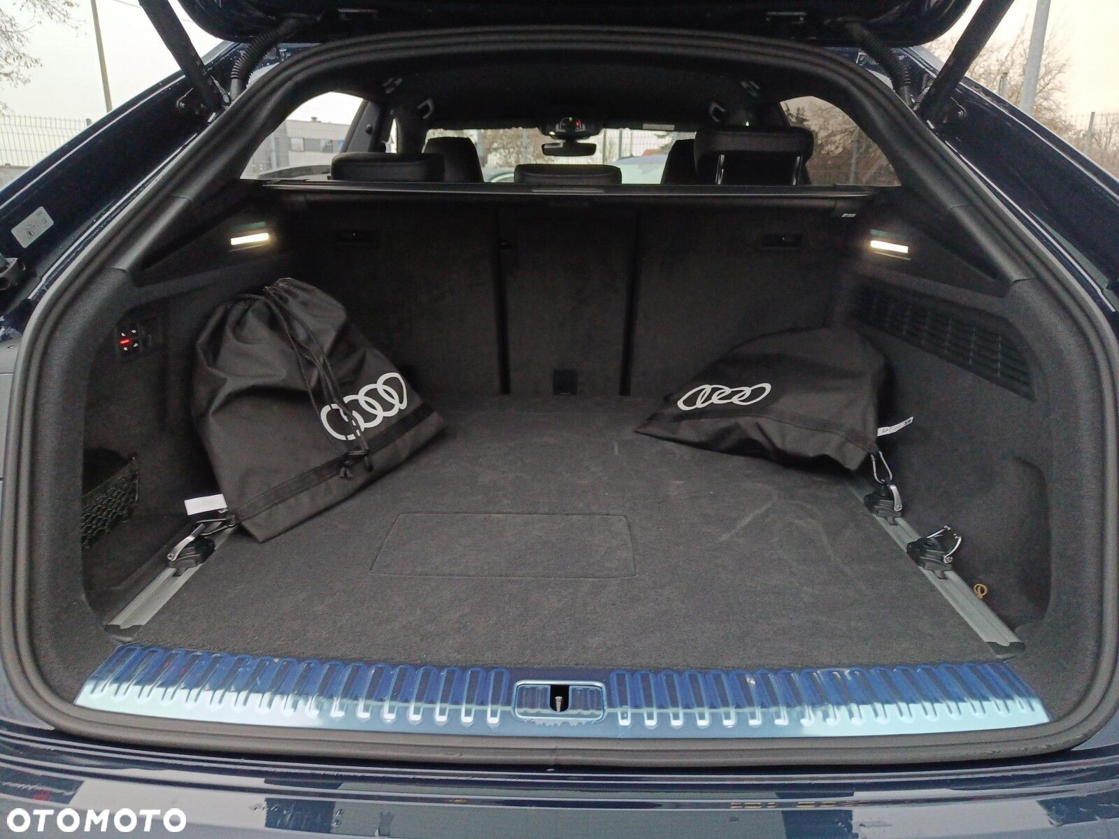 Audi Q8 - 18
