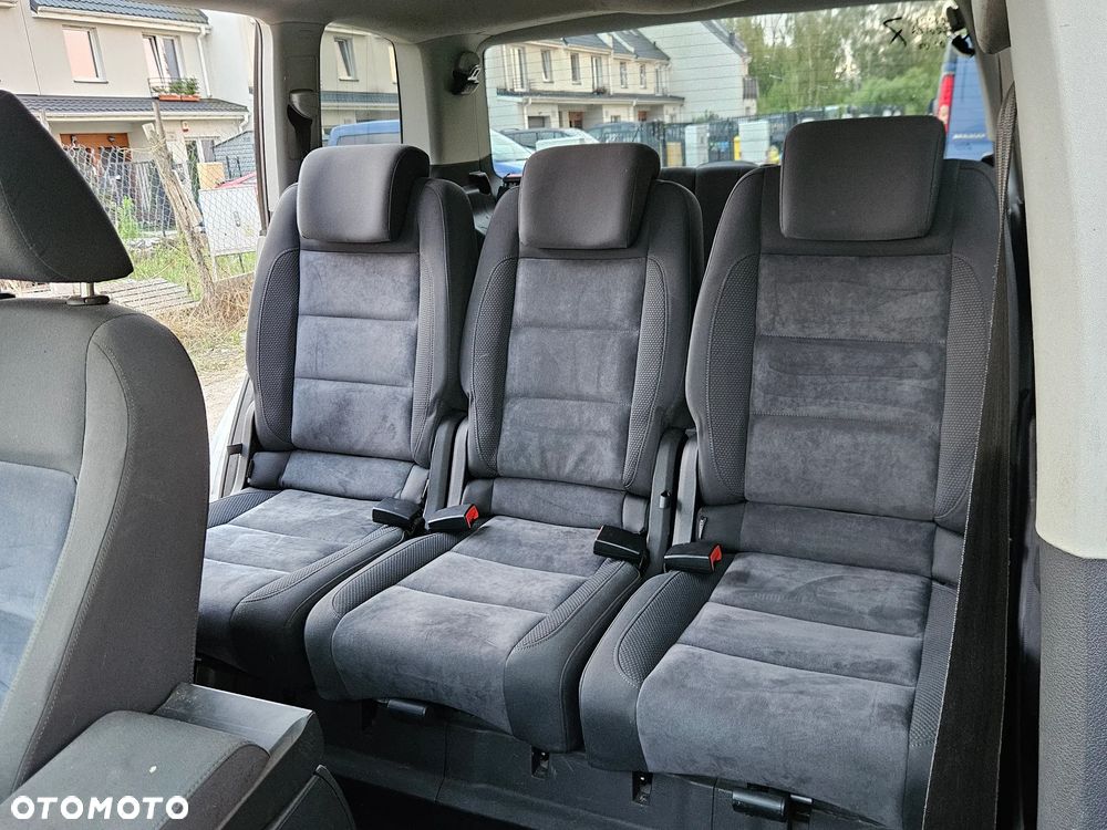 Volkswagen Touran 2.0 TDI Highline - 10