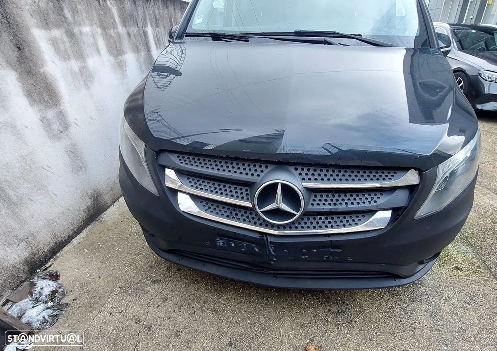 Mercedes-Benz V 200 - 2