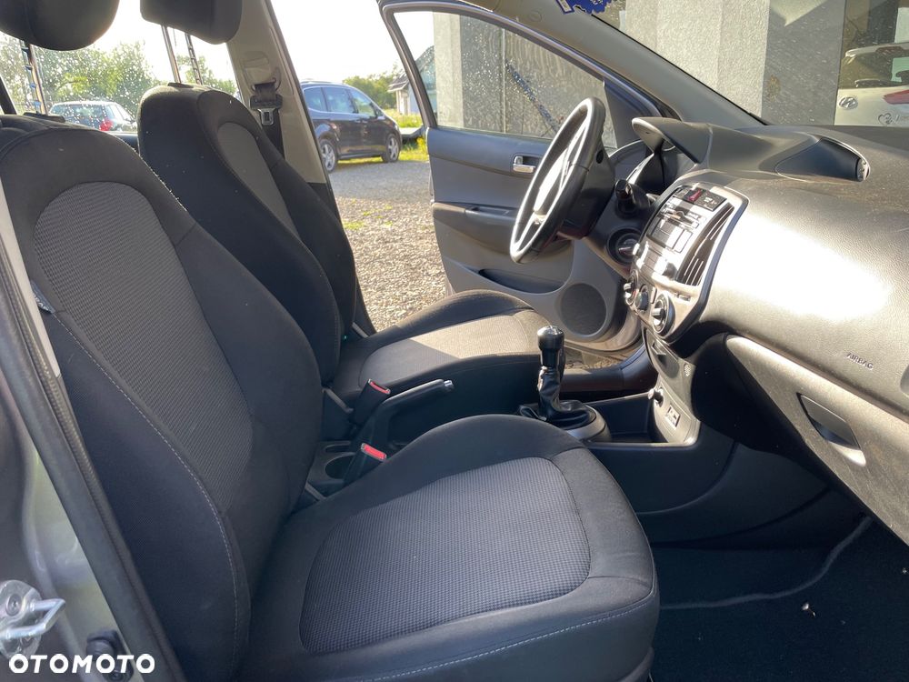 Hyundai i20 1.25 Comfort - 10