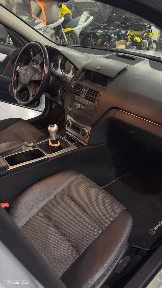 Mercedes-Benz C 220 CDi Avantgarde - 11