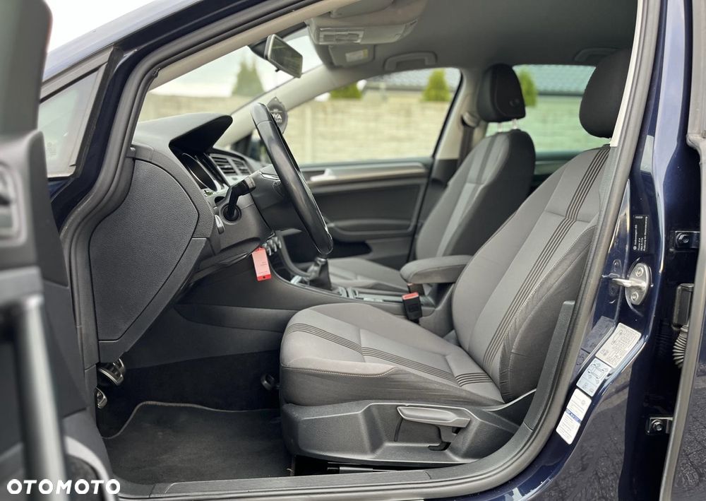 Volkswagen Golf 1.6 TDI BlueMotion Technology Allstar - 27