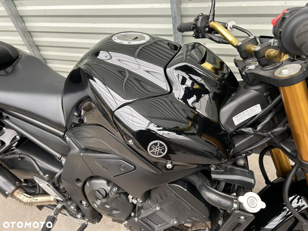 Yamaha FZ8 - 14