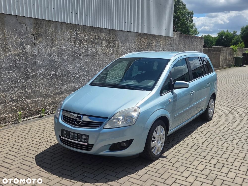 Opel Zafira 1.6 Enjoy - 1