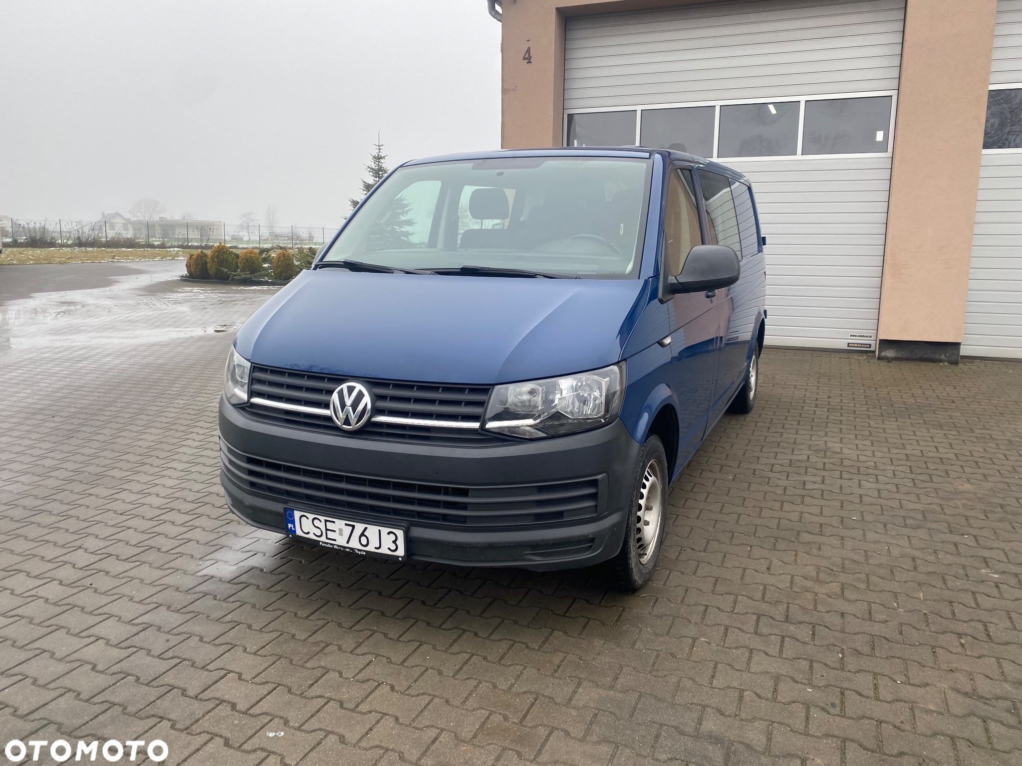 Volkswagen Transporter - 2