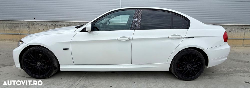BMW Seria 3 320d DPF Aut. - 6