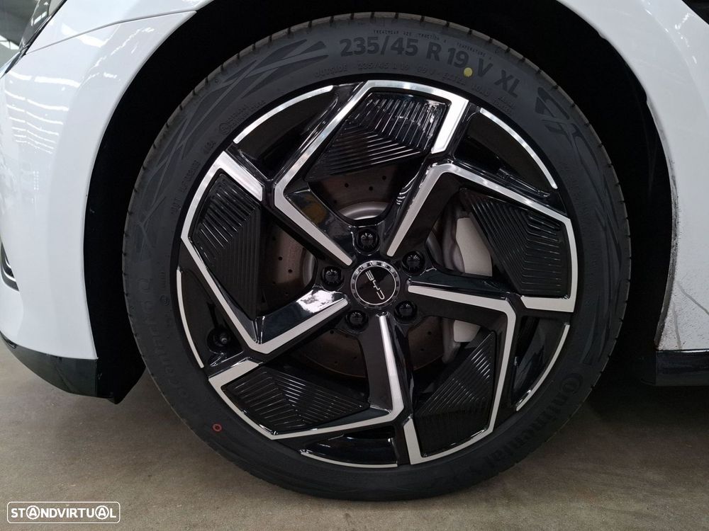 BYD Seal 82.5 kWh Design - 16