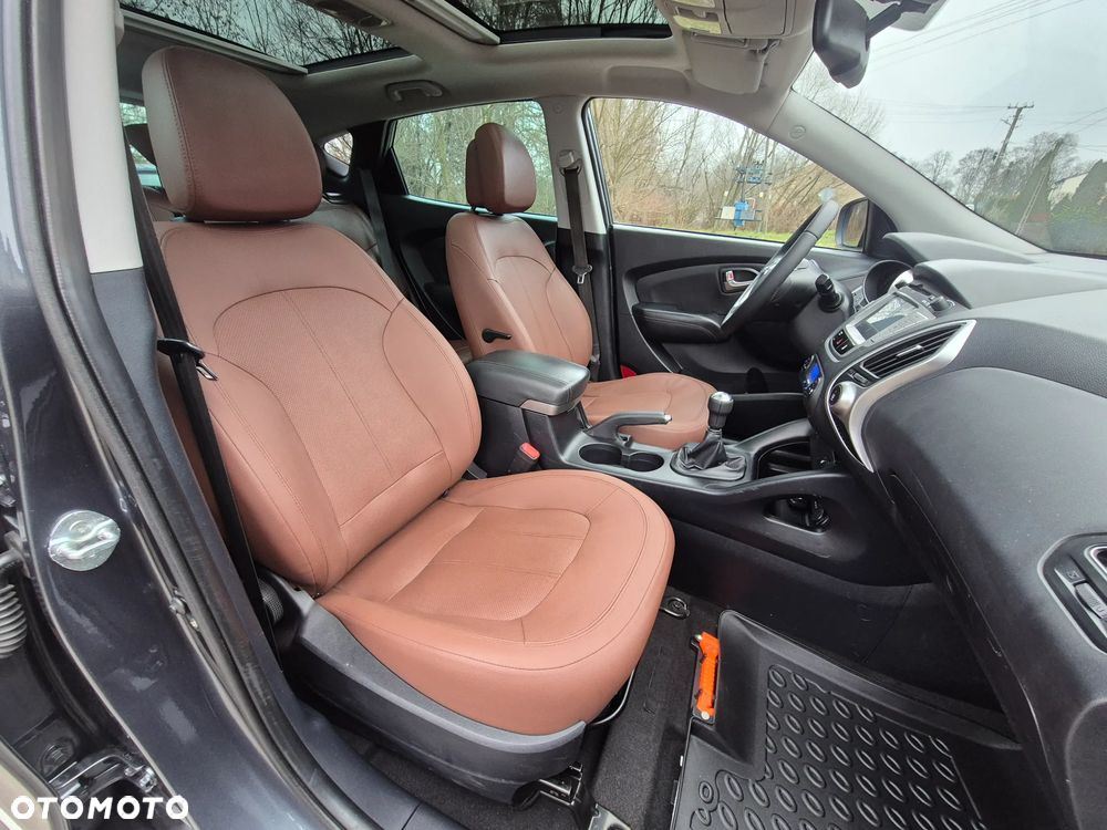 Hyundai ix35 2.0 2WD Style - 25