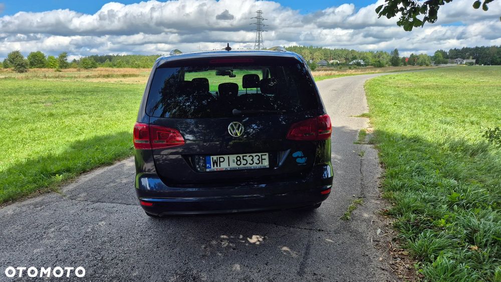 Volkswagen Sharan 2.0 TDI DSG BlueMotion Technology Highline - 4