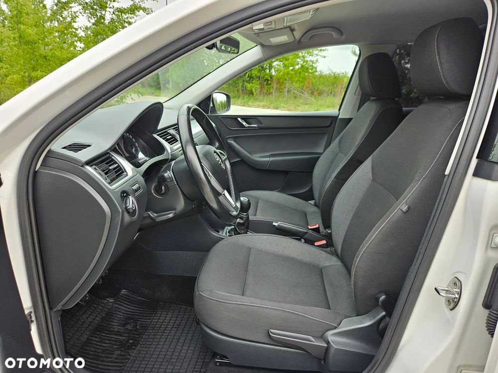 Skoda RAPID 1.2 TSI (Green tec) Ambition - 17