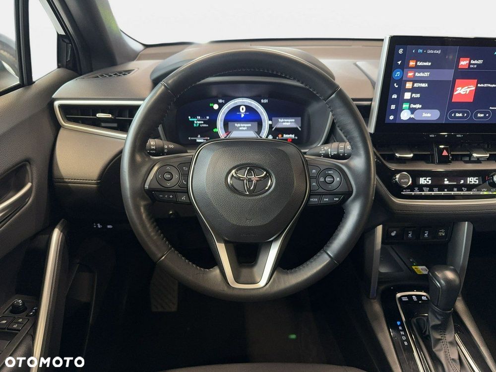 Toyota Corolla Cross - 17