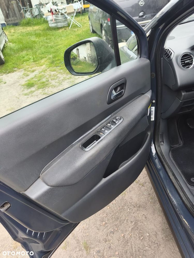 Peugeot 3008 1.6 HDi Trendy - 14