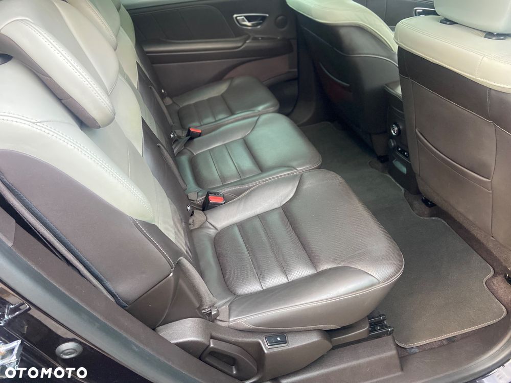 Renault Espace 1.6 dCi Energy Initiale Paris EDC 7os - 10
