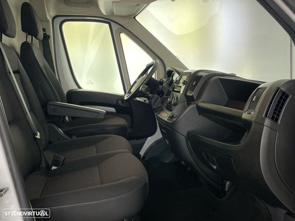 Citroën Jumper 2.2 BlueHDi 35 L2 CD - 20
