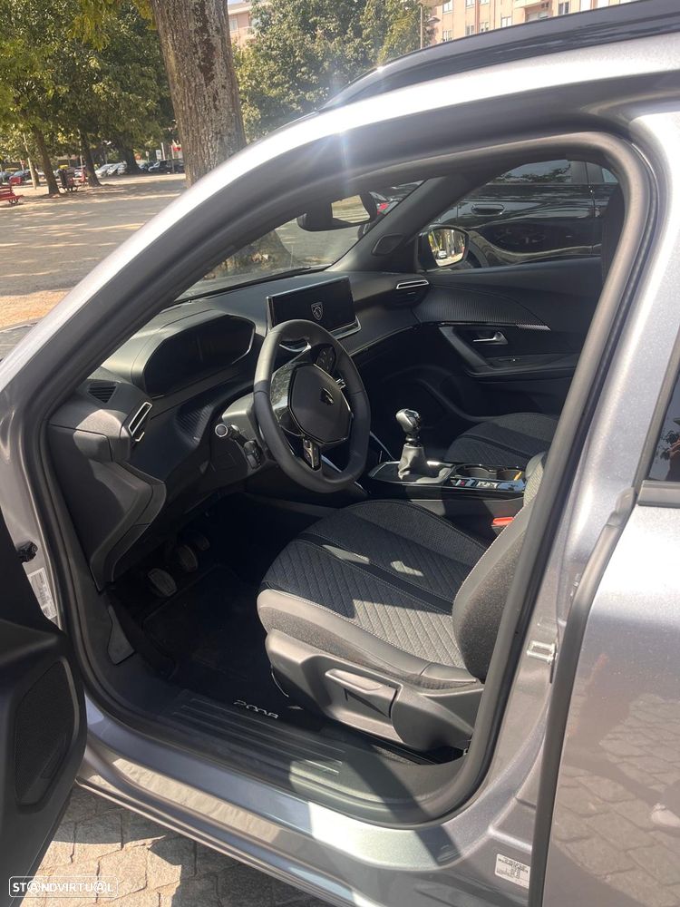 Peugeot 2008 1.2 PureTech Allure Pack - 16