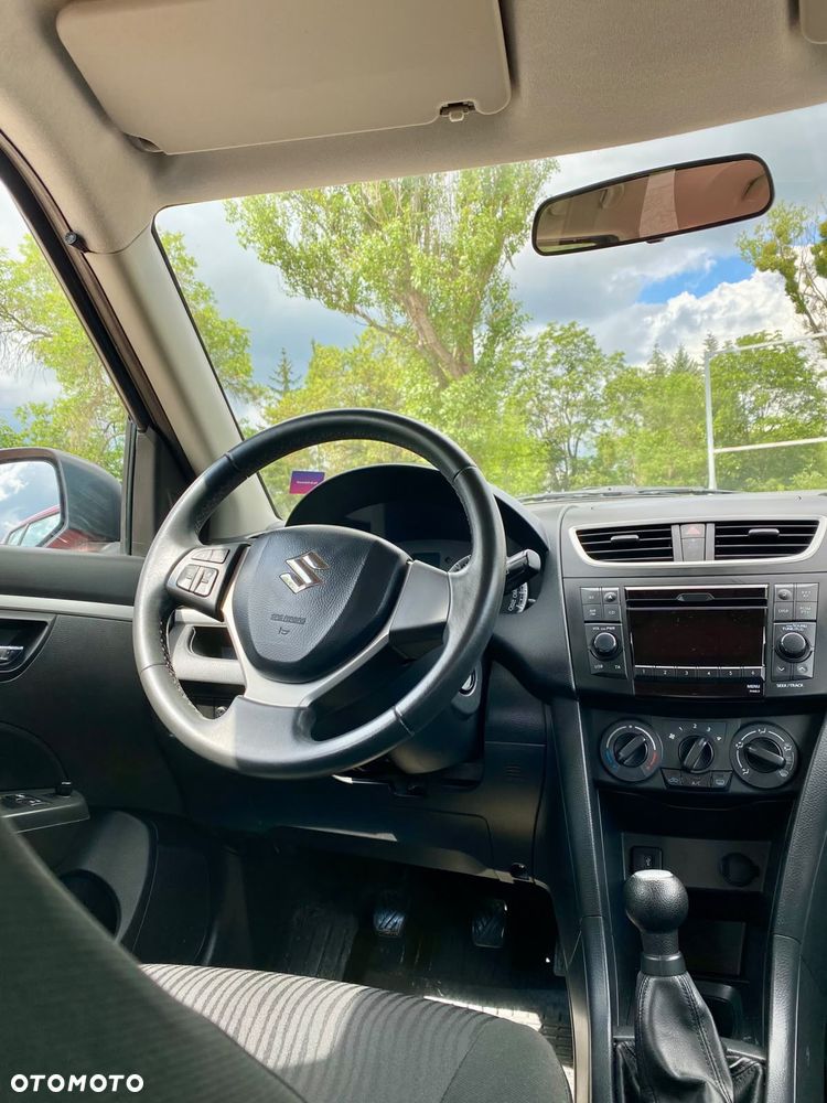 Suzuki Swift 1.2 Premium - 7