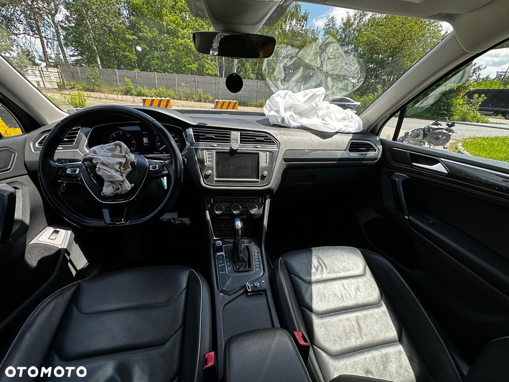 Volkswagen Tiguan - 14
