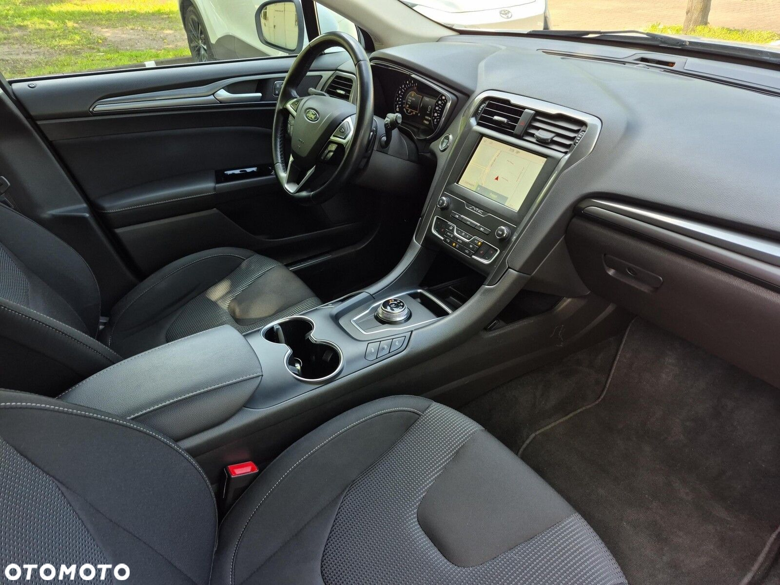 Ford Mondeo 2.0 TDCi Titanium PowerShift - 22