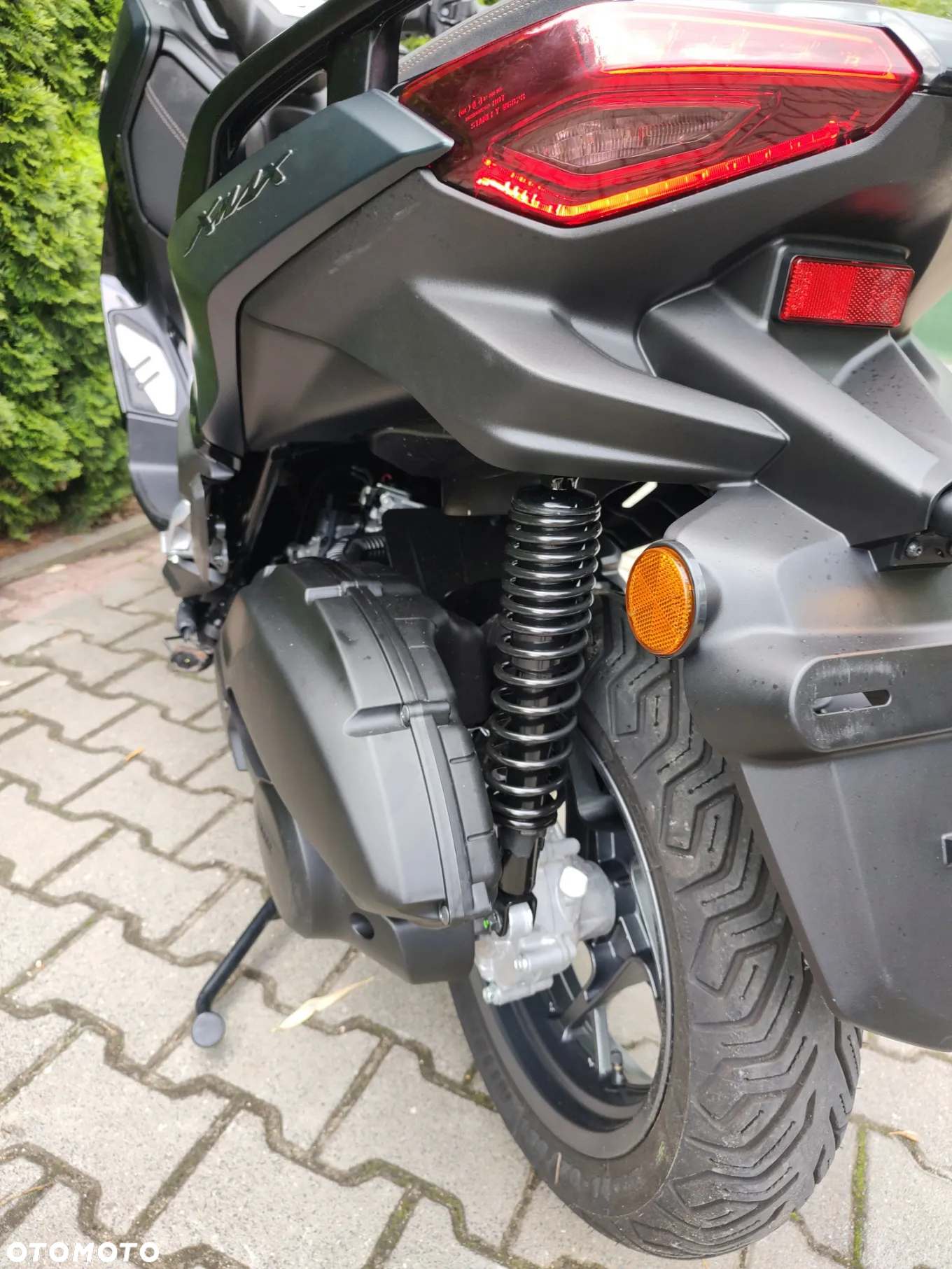 Yamaha X-max - 8