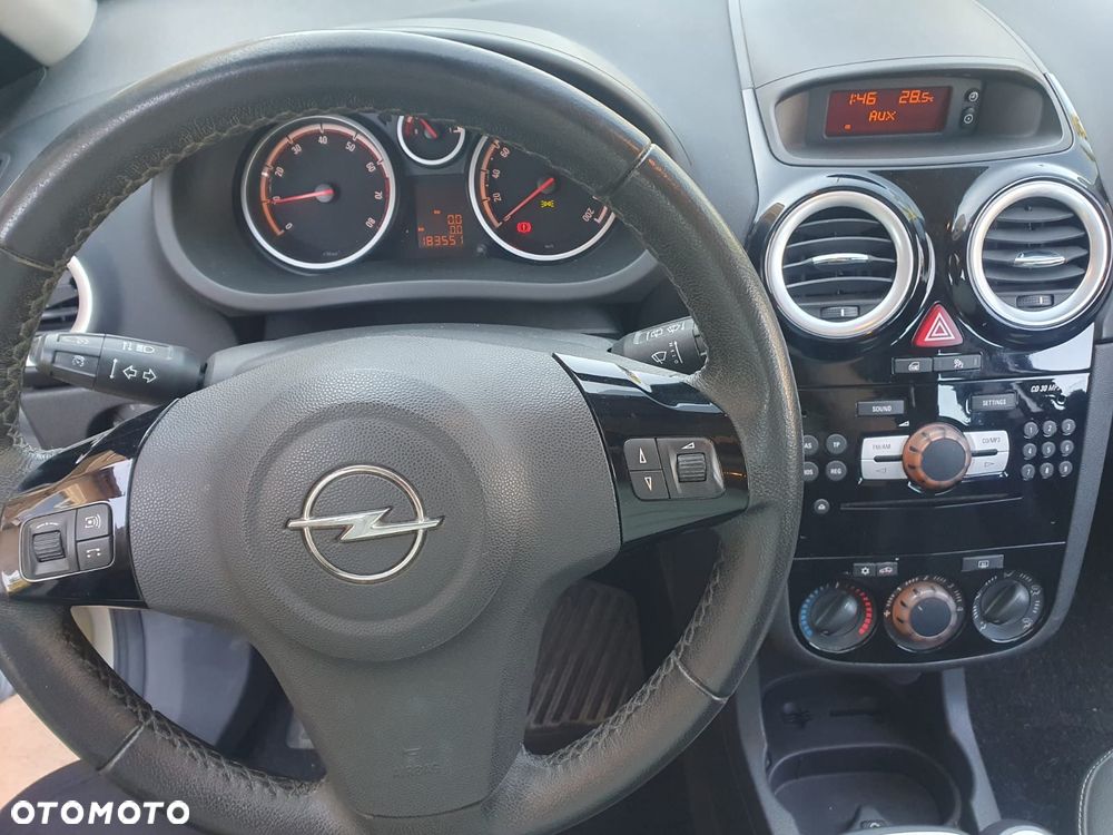 Opel Corsa - 11