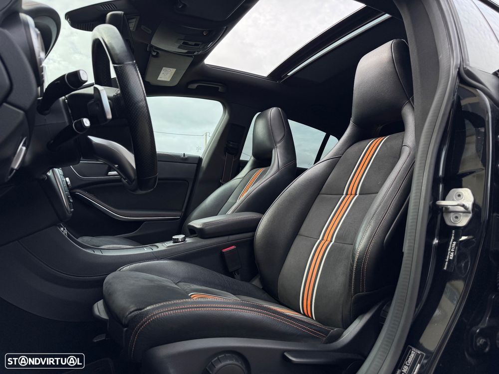 Mercedes-Benz CLA 220 Shooting Brake (CDI) d 4Matic 7G-DCT AMG Line - 9