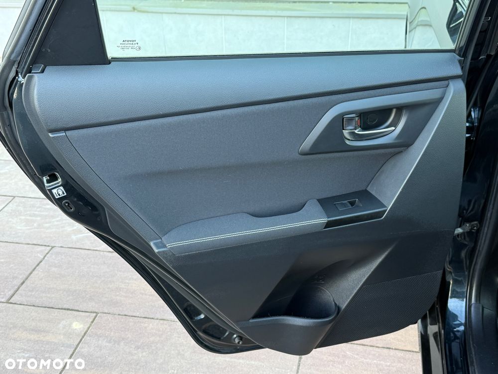 Toyota Auris 1.6 Life+ - 22