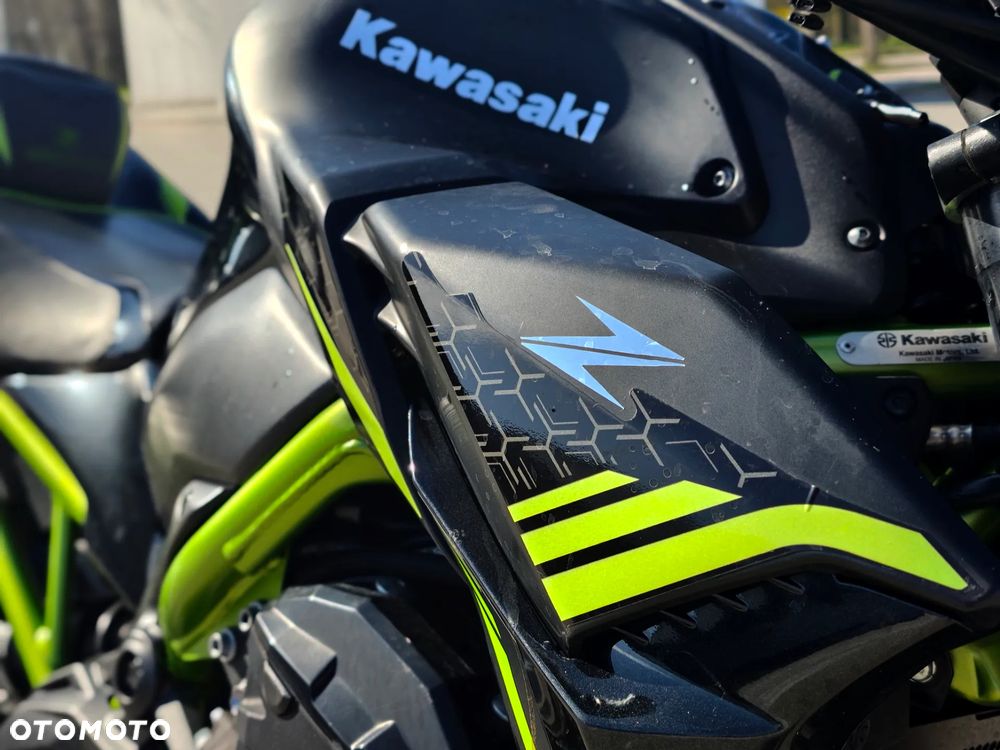 Kawasaki Z 900 - 7