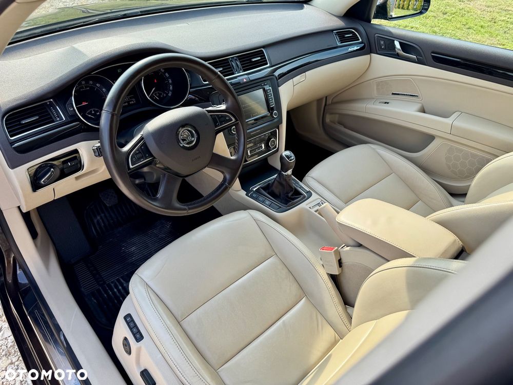 Skoda Superb 2.0 TDI L&K - 5