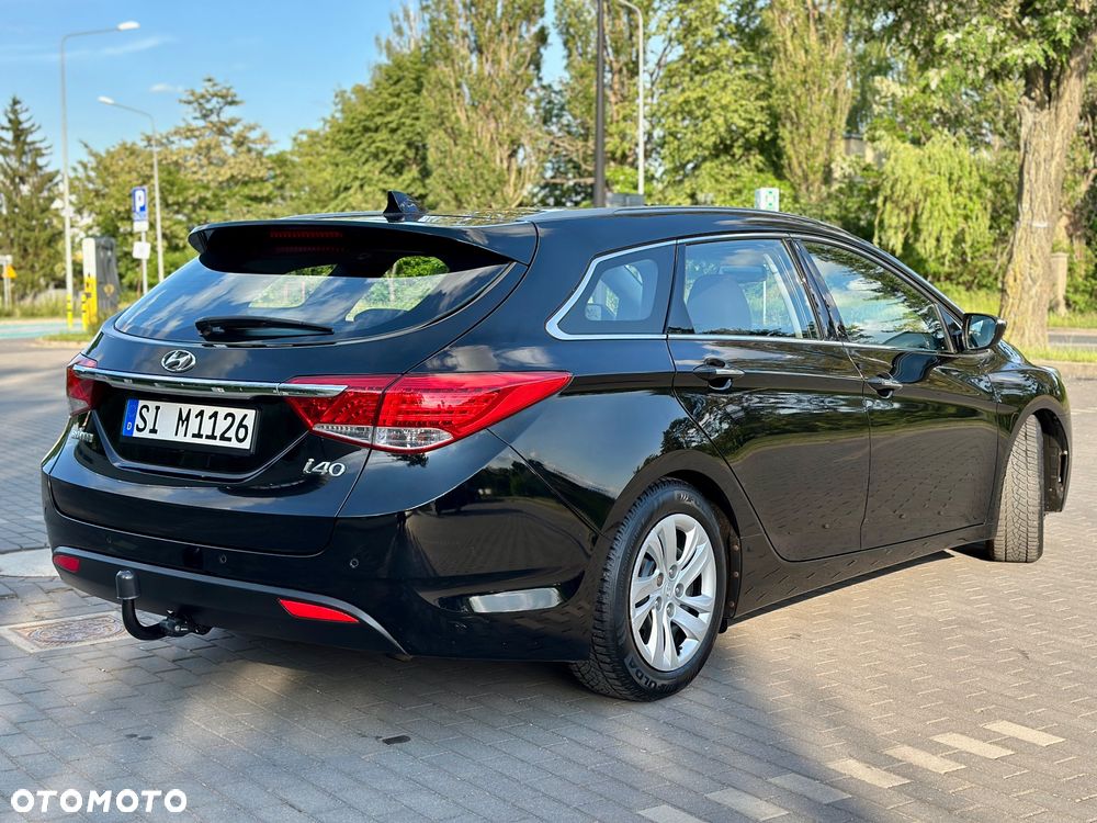 Hyundai i40 Kombi blue 1.6 Classic - 12