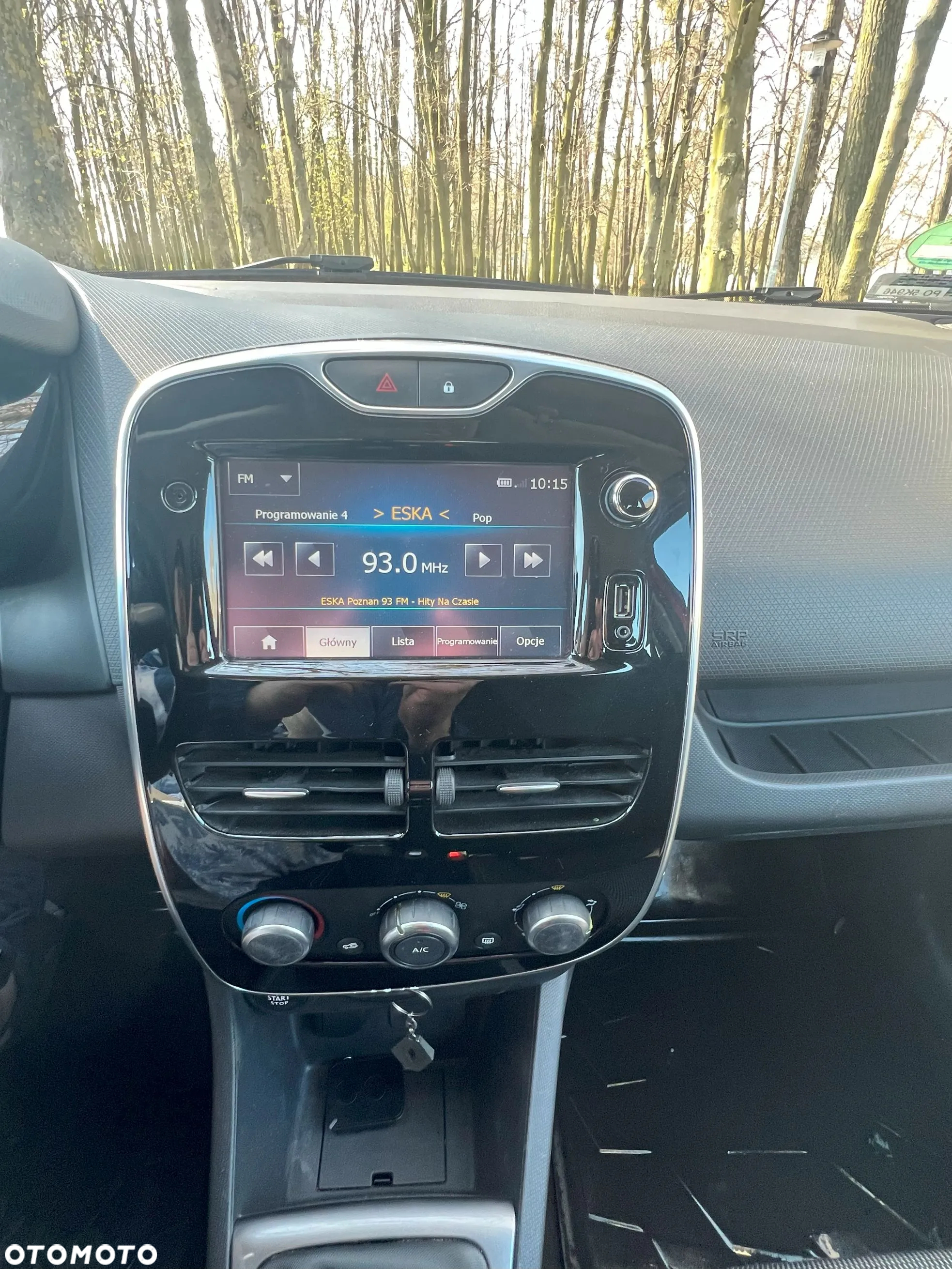 Renault Clio - 16