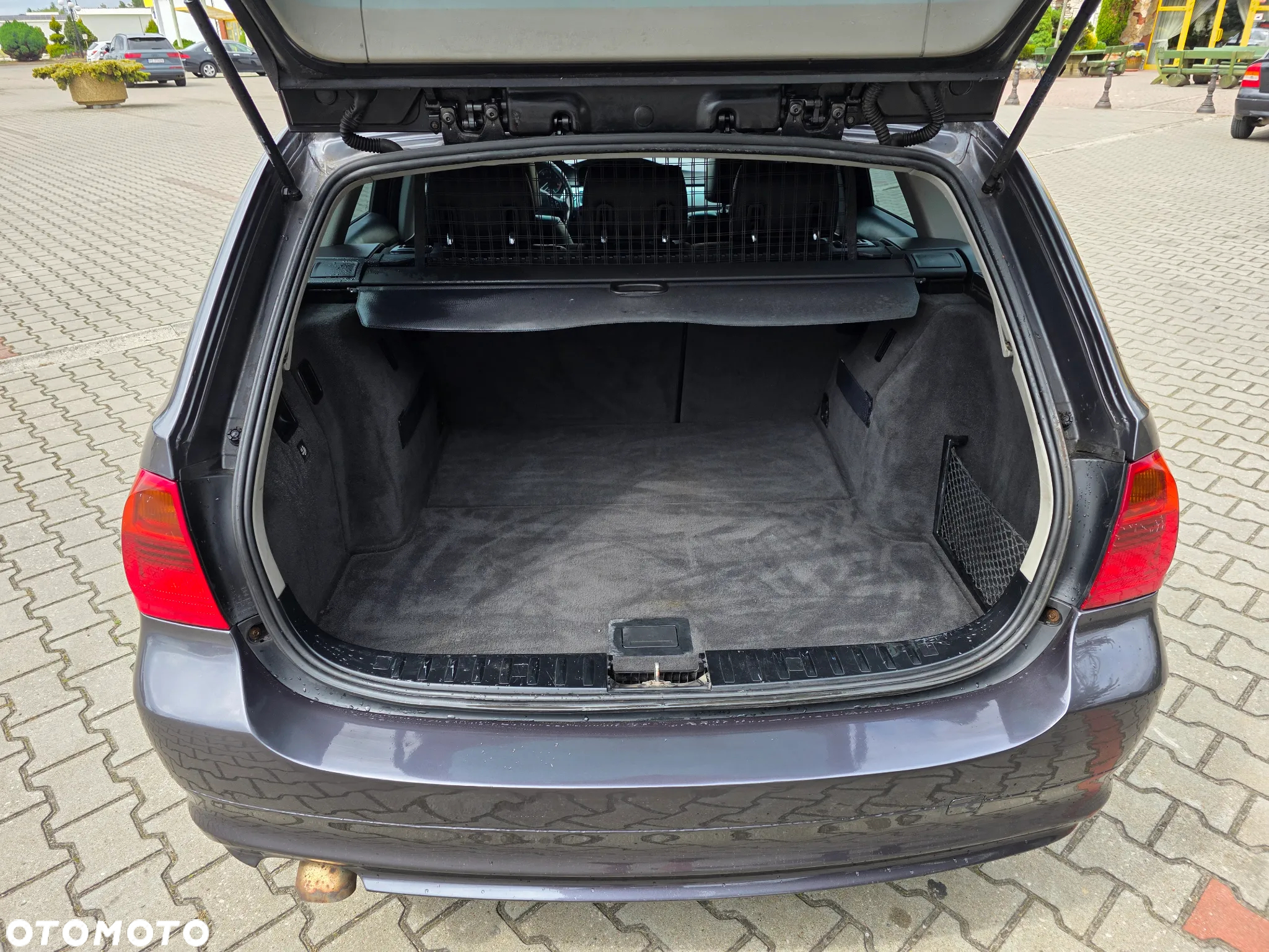 BMW Seria 3 320d - 10