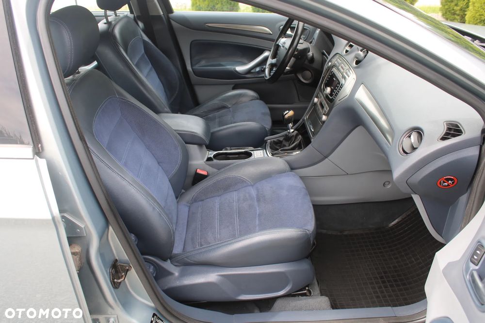 Ford Mondeo 1.8 TDCi Titanium - 21