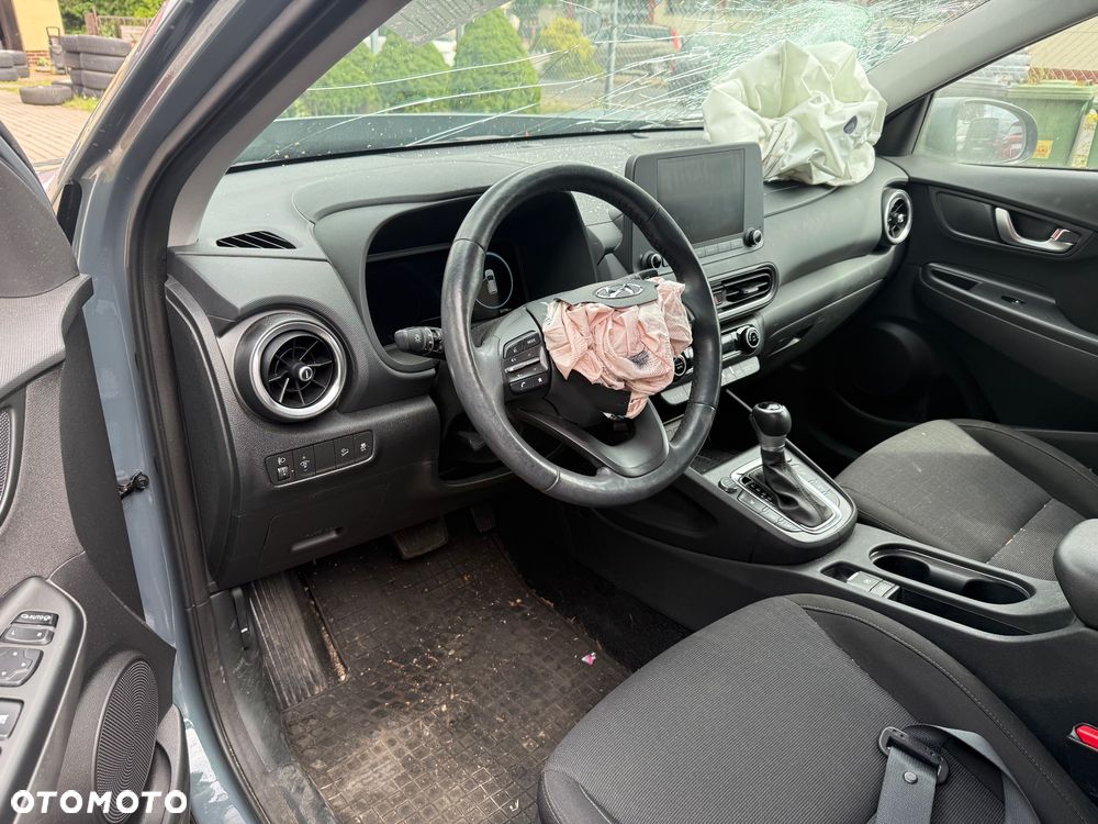 Hyundai Kona - 5