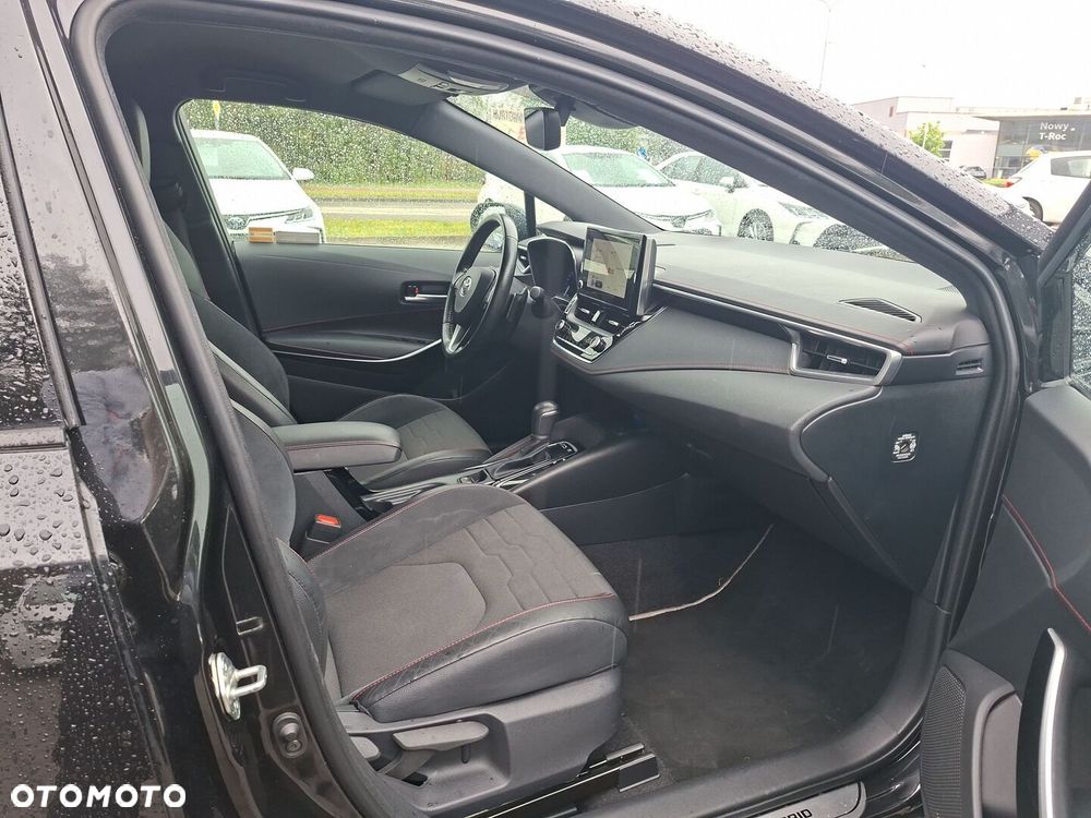 Toyota Corolla 2.0 Hybrid Executive - 9