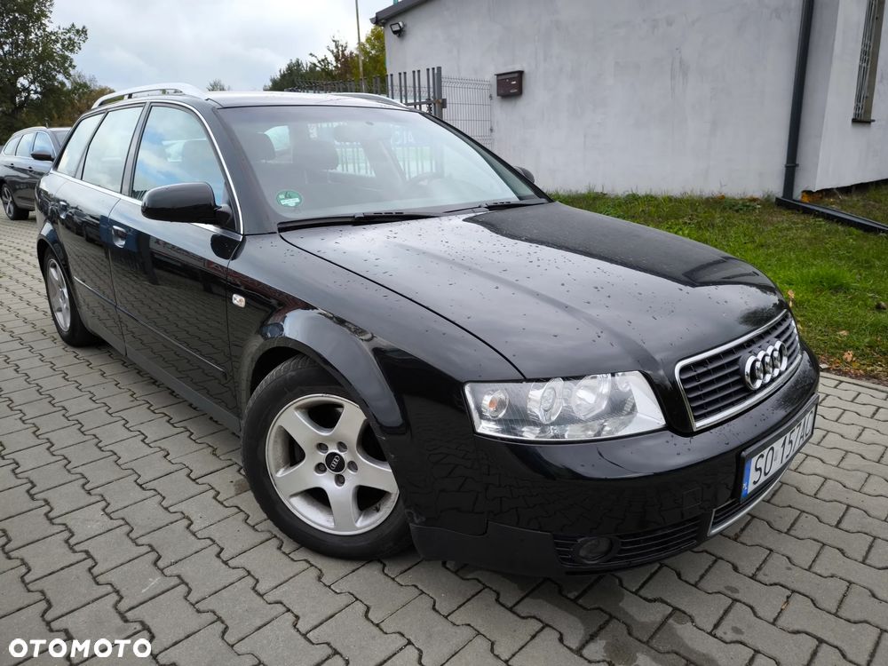 Audi A4 Avant - 1