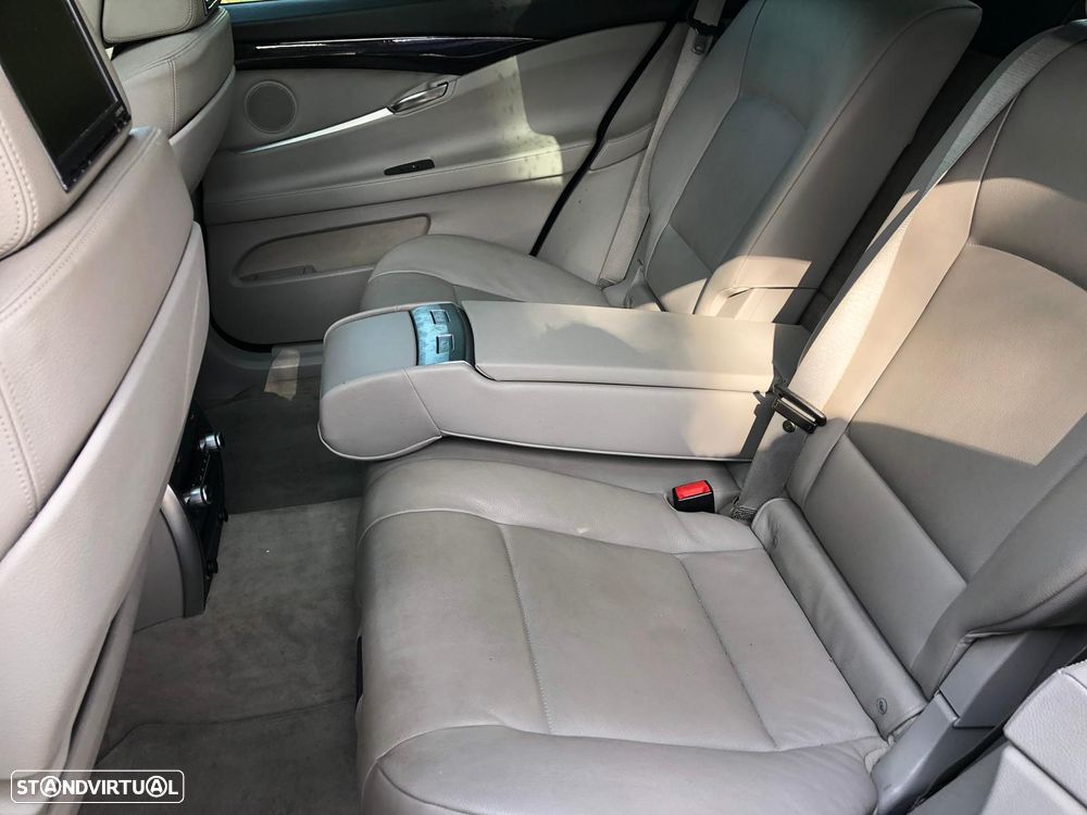BMW 535 Gran Turismo d - 14