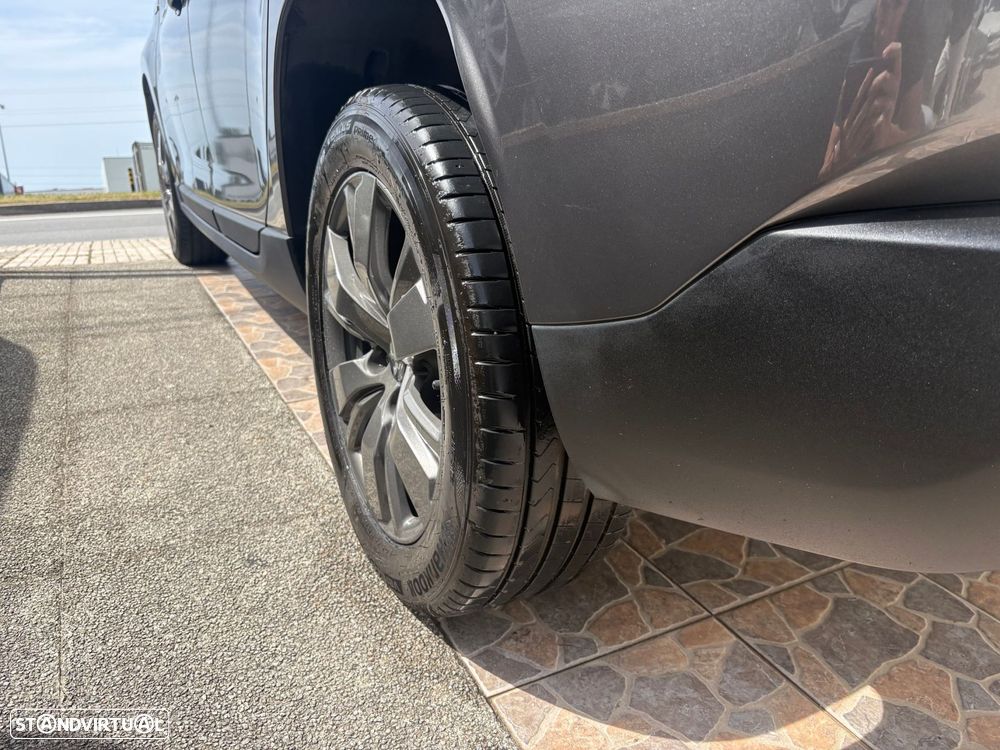 Peugeot 2008 1.2 PureTech Style - 47